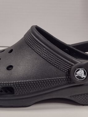 Classic Crocs Clog in Black